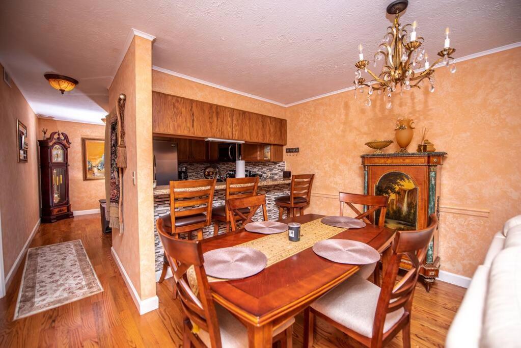 City & Mountain View 5 Mins From Downtown Gatlinburg Ngoại thất bức ảnh