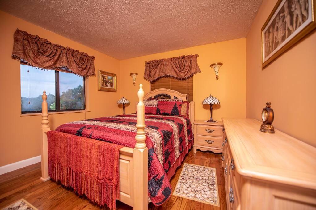 City & Mountain View 5 Mins From Downtown Gatlinburg Ngoại thất bức ảnh